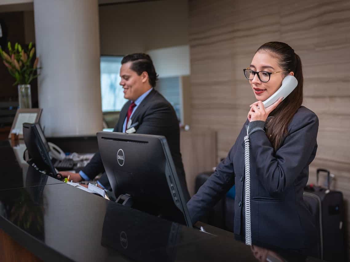 Recepcionistas Urbuconserjes